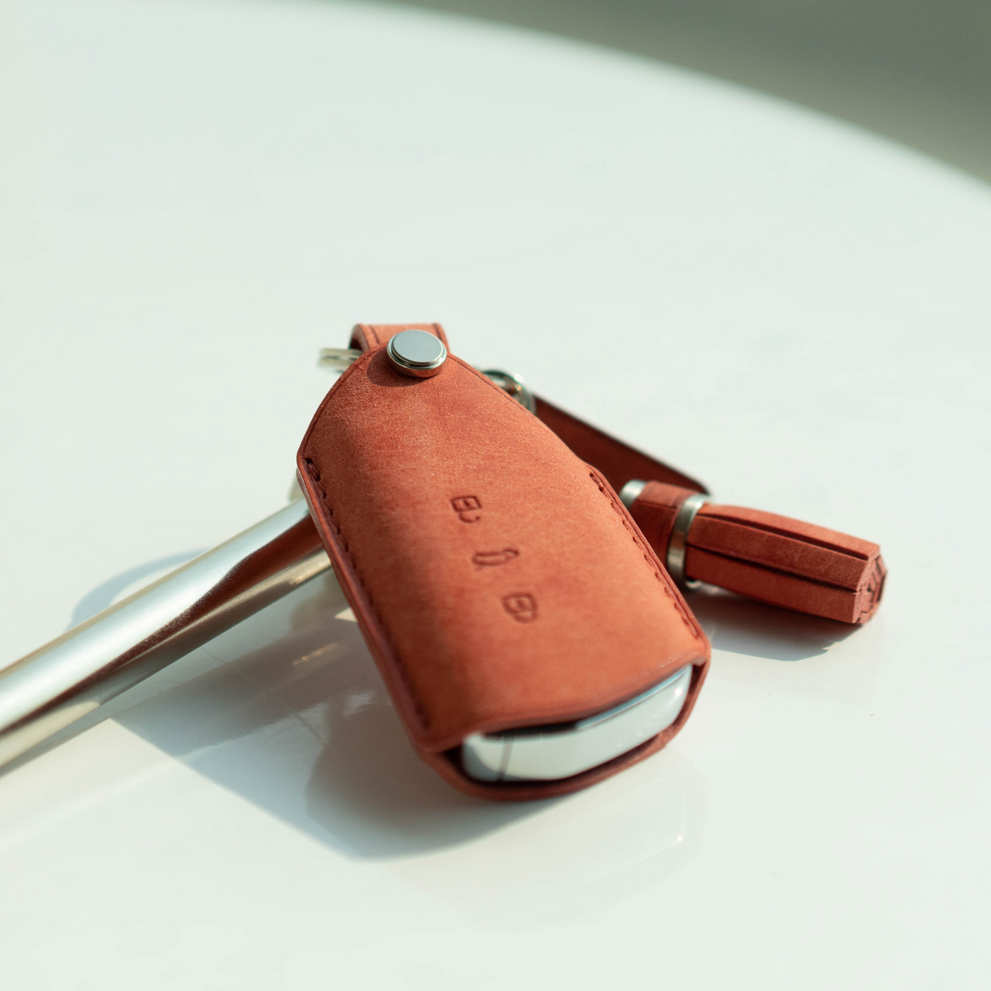 VOLKSWAGEN CARKEY LEATHER CASE (VW4) - Carendy