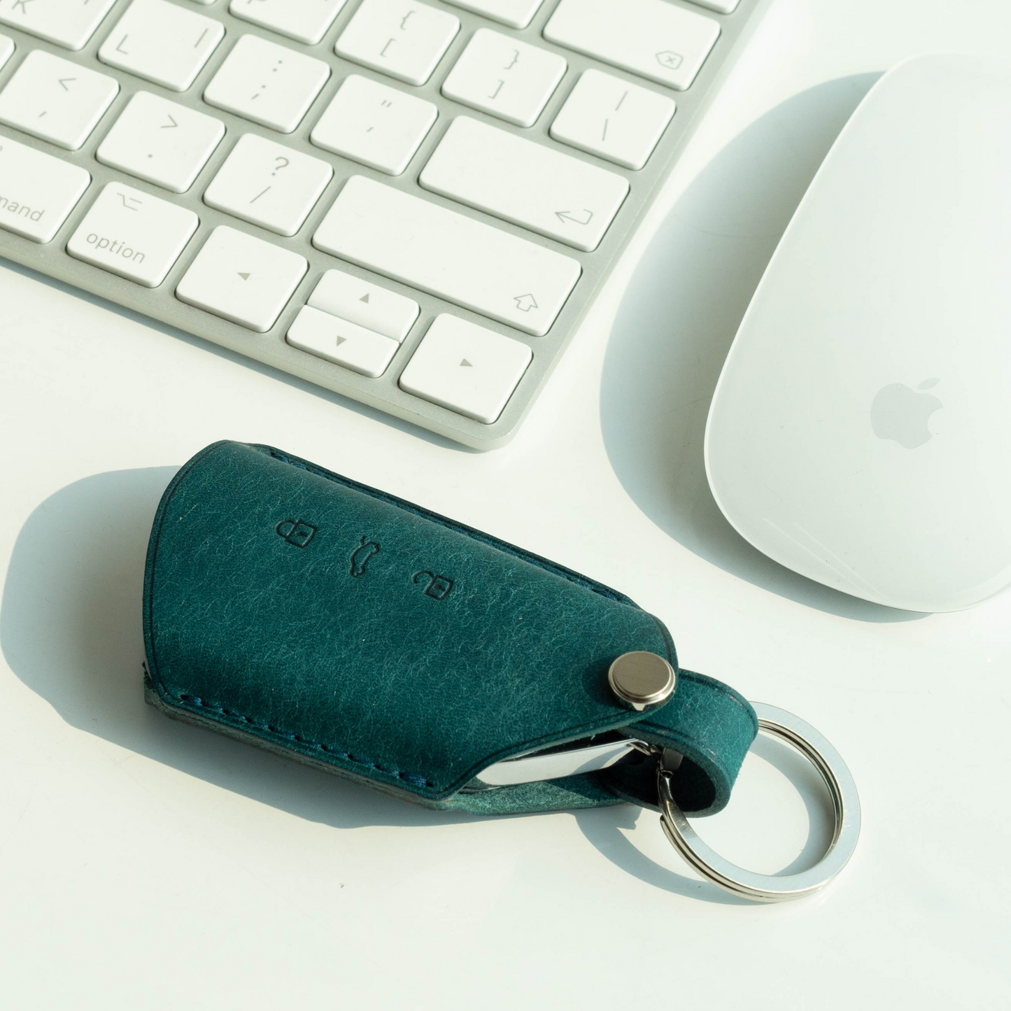 VOLKSWAGEN CARKEY LEATHER CASE (VW4) - Carendy