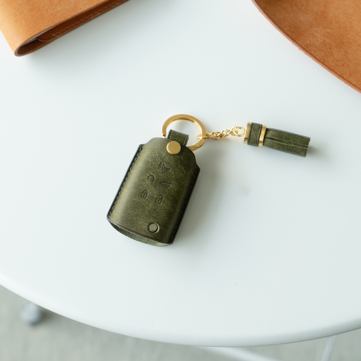 CHEVROLET & GMC CARKEY LEATHER CASE (CV2_2,3,4,5 Button) - Carendy