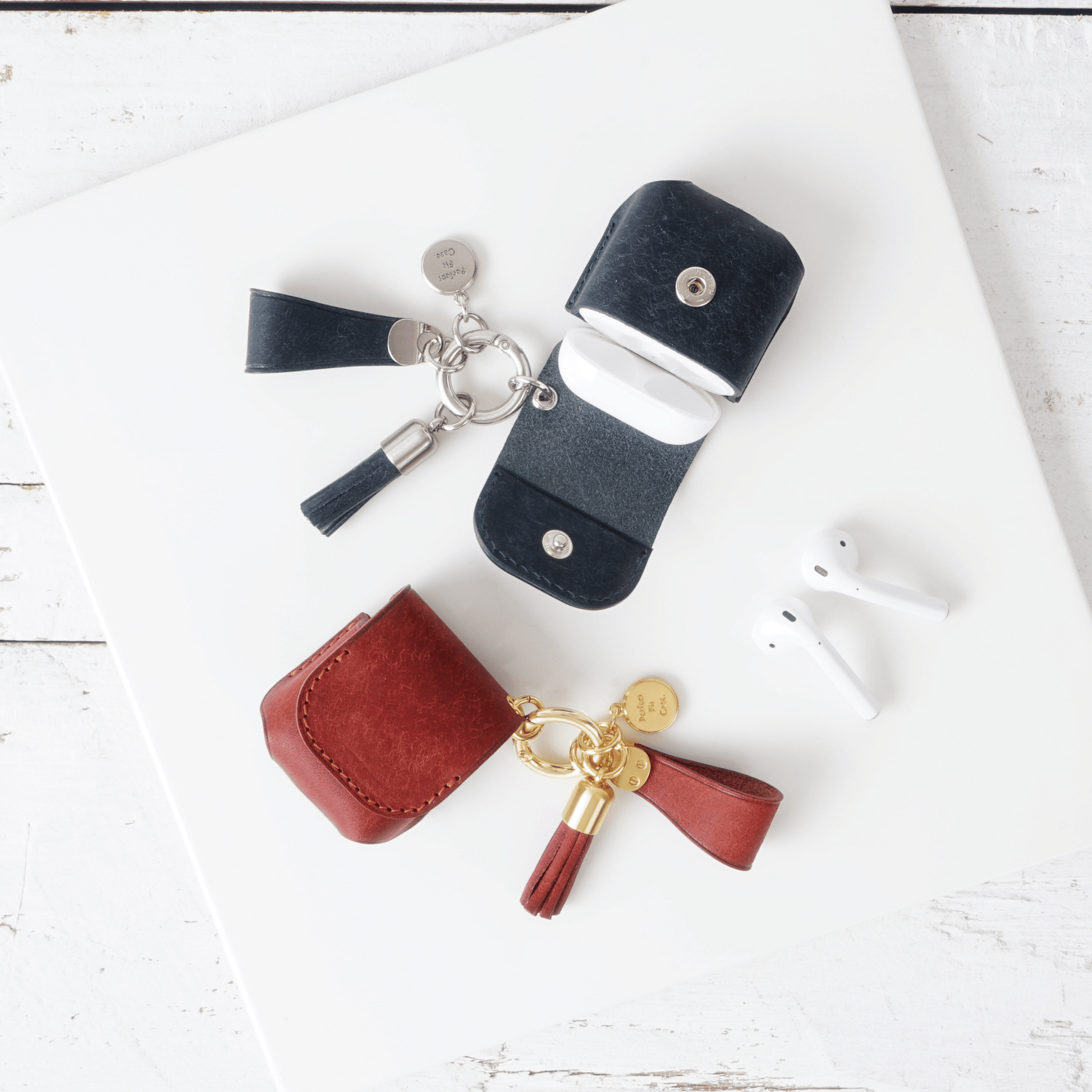 AIRPOD LEATHER CASE - Carendy