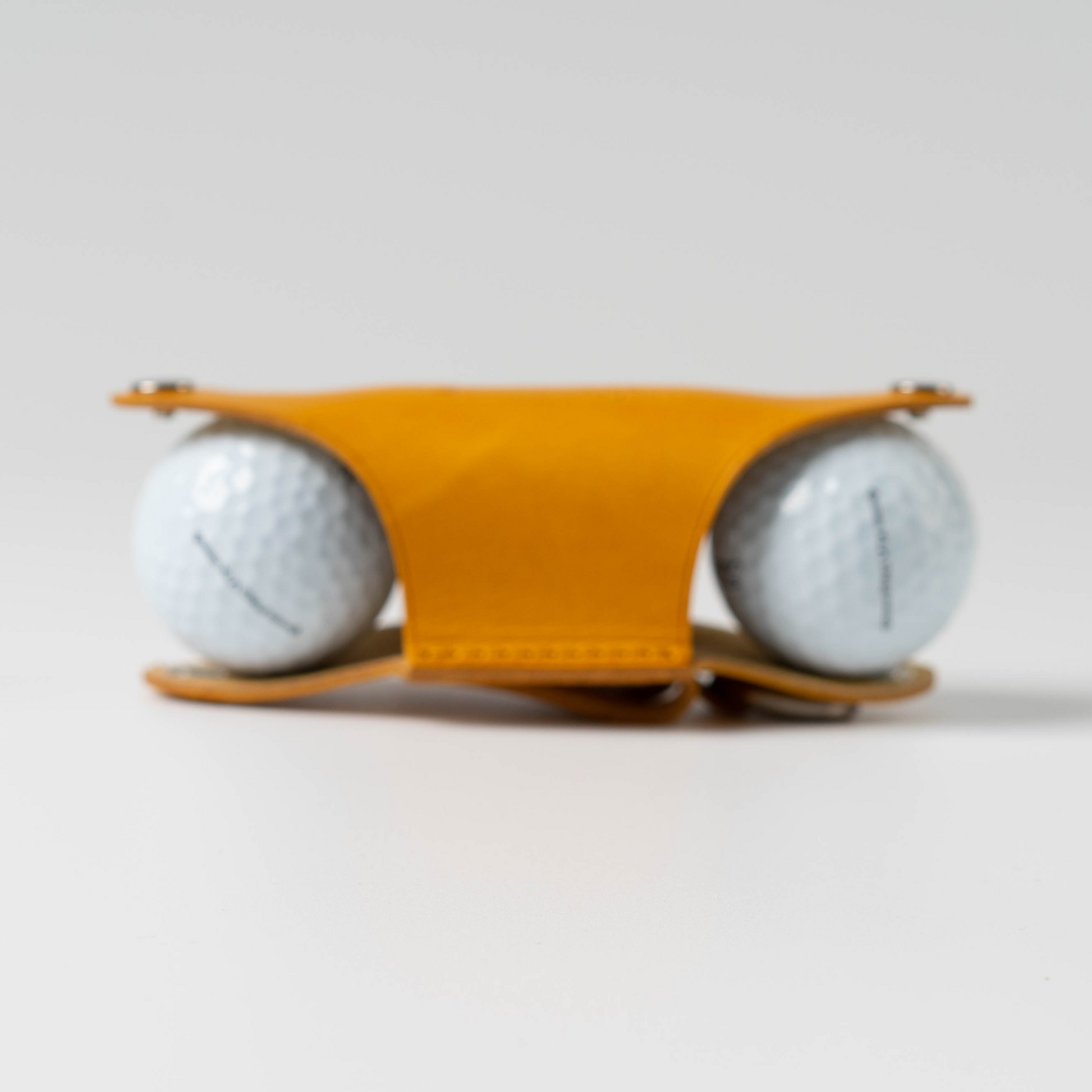 CUSTOM LEATHER TWO BALL POUCH - Carendy