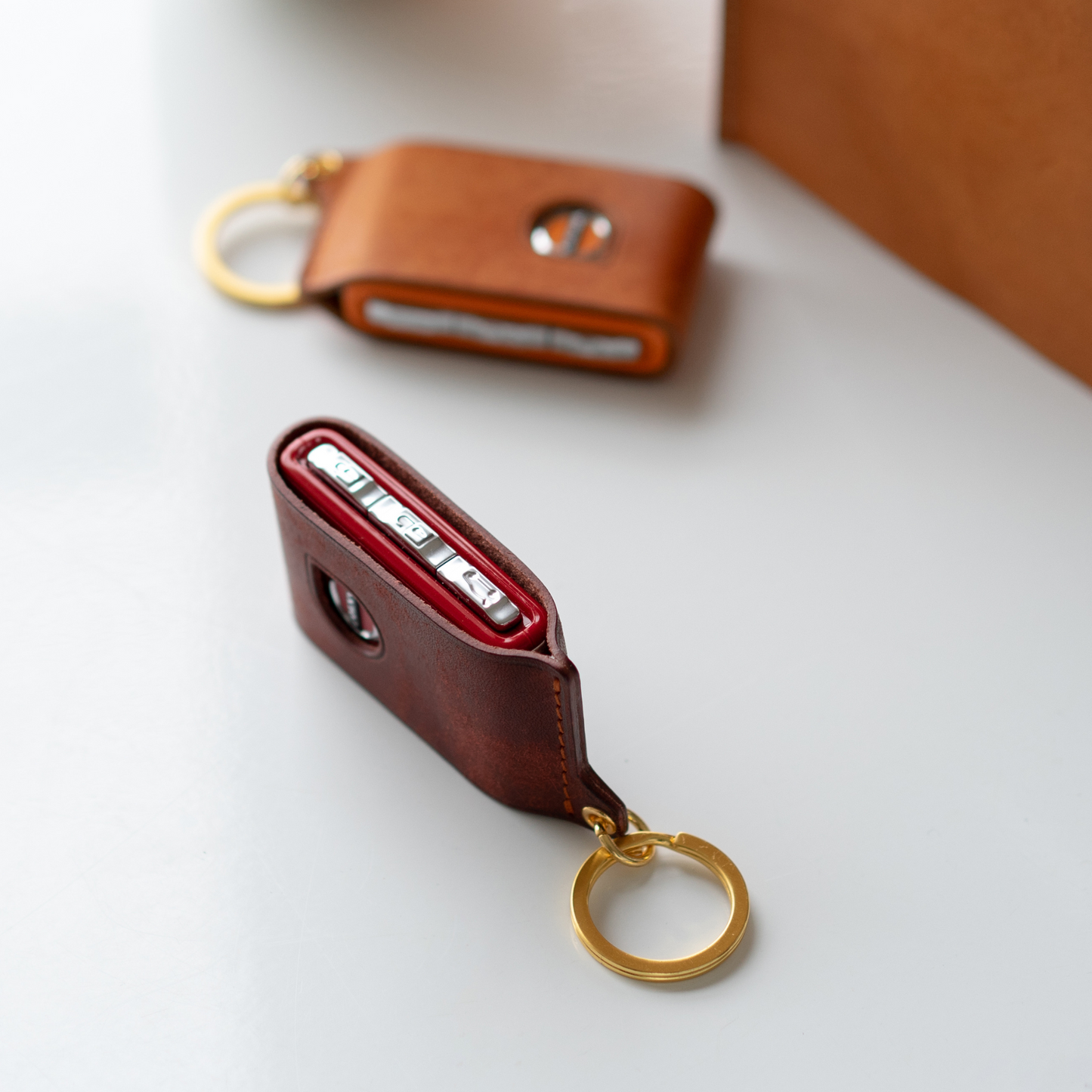 VOLVO CARKEY LEATHER CASE (VO2) - Carendy